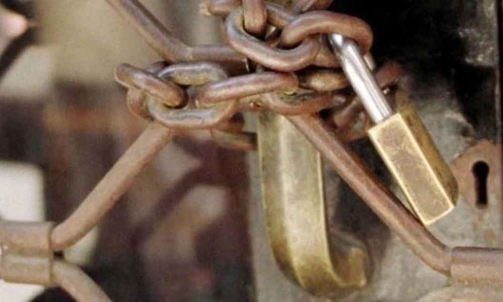 Έρχονται δεκάδες χιλιάδες λουκέτα με το νέο lockdown στην αγορά